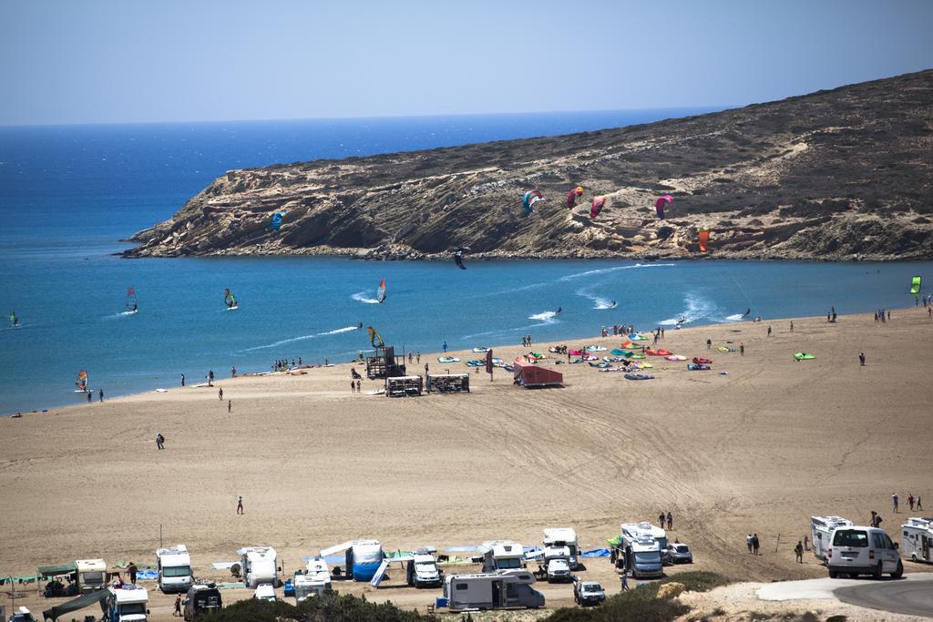 Hotel Ledras غينادي المظهر الخارجي الصورة